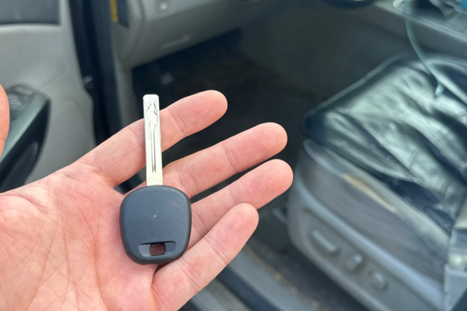 Laser cut car key service