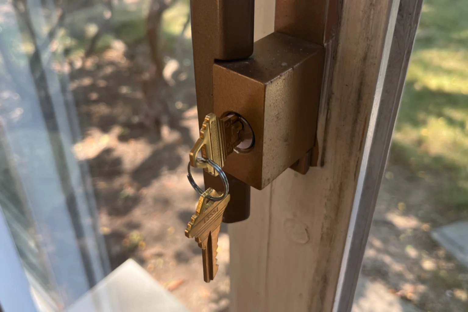 Emergency lock extraction and key making